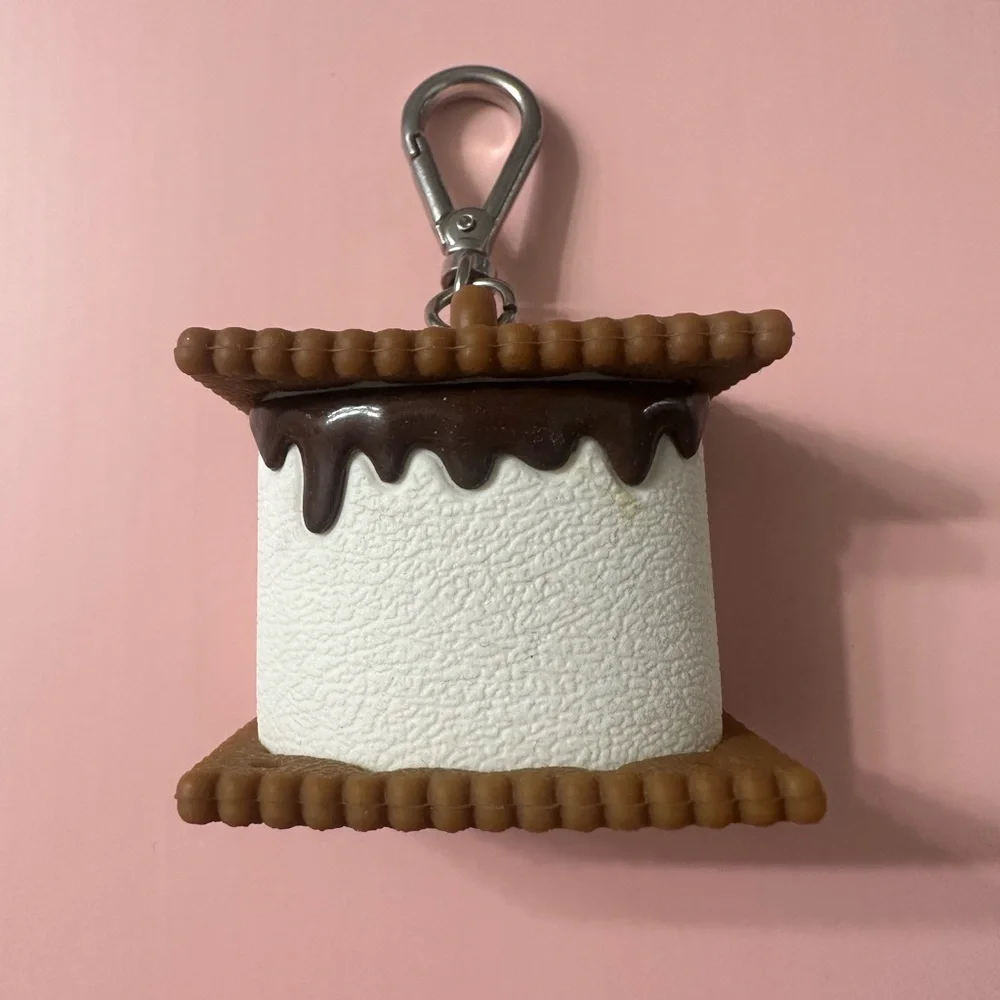 BBW Cute S'mores Pocketbac Holder Keychain/Bag Charm